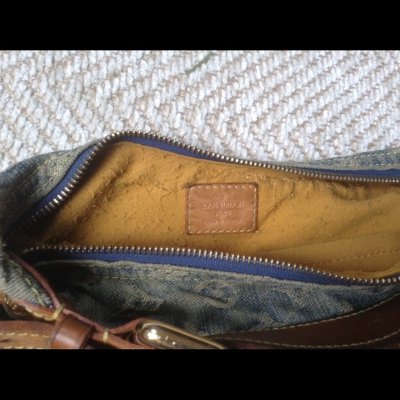 Sold! - Picture 4 of 9